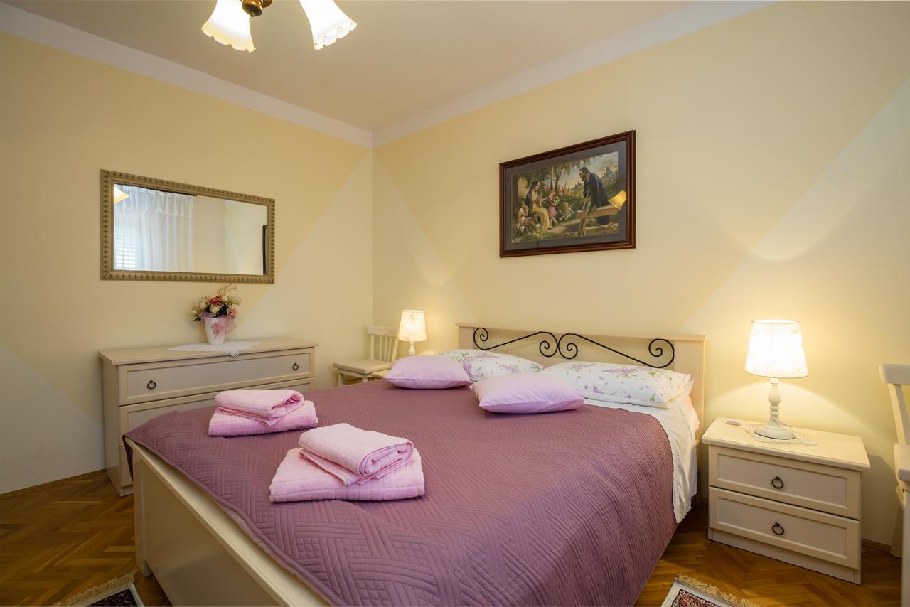 Apartments Janko Rovinj Exterior foto